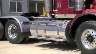 2001 Kenworth T800 high Hood Michigan Specail [upl. by Ecar]