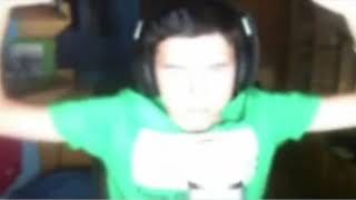 Willyrex cantando Paradise pero SATURADO [upl. by Jewelle]