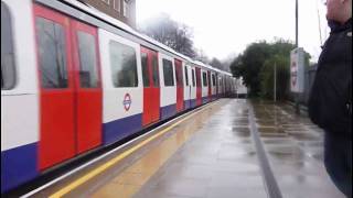 Converted HD District Line CStock 076 at West Brompton 30122009 [upl. by Petty]