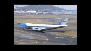 Despegue del Air Force One en el AICM [upl. by Nodyl182]