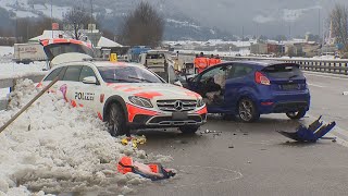 Niederurnen GL Polizist schwer verletzt [upl. by Alletnahs]