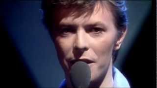 David Bowie Heroes Live Top Of The Pops 1977 [upl. by Hutner564]