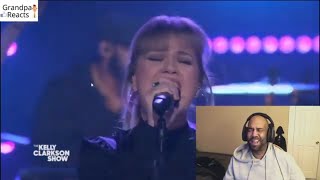 KELLY CLARKSON REACTION TO  Kelly Clarkson Covers Lets Get Loud By Jennifer Lopez  Kellyoke [upl. by Adoree]