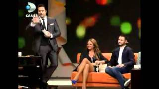 Ell amp Nikki  Beyaz Show 10062011 part 2 [upl. by Ennaj]