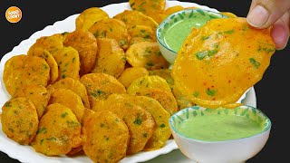 Crispy Aloo Pakora RecipeRamzan New RecipeRamzan Special Recipes 2024 by Samina Food Story [upl. by Dorolice2]