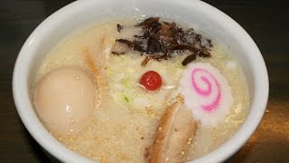 らーめん山頭火のしおらーめん Asahikawa Ramen with Salt Soup of Santouka [upl. by Anaer]