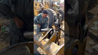 How Short caterpillar Loader boom pine long with stick welding shorts weding [upl. by Caren]