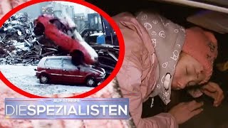 Saskia im Auto eingeklemmt Auto fällt vom Kran auf Auto  Oliver Dreier  Die Spezialisten  SAT1 [upl. by Yeffej]