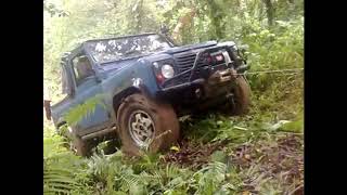 Tuning Land Rover Defender mit Warn 8274 Seilwinde [upl. by Ardnekal]