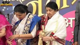 Hridaynath Award  Awarded to Asha Bhosle [upl. by Glenda]