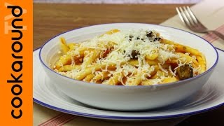 Pasta alla norma  Ricetta siciliana con le melanzane [upl. by Neelhsa]