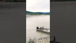 ⛅️🏞️Yukon River in Dawson City🤩🌿yukon canada góry natura discover wild nature travel shorts [upl. by Harrison]