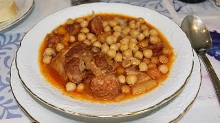 Garbanzos con costillas [upl. by Gerkman]