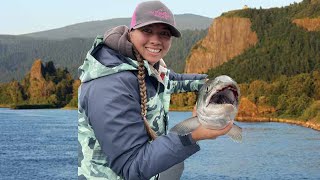 Chinook Salmon Fishing on the Lower Columbia [upl. by Mahmud]