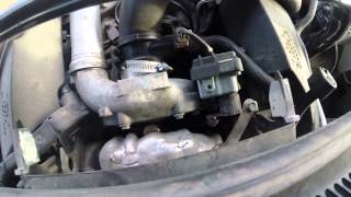 Mercedes OM642 Turbo Actuator Movement [upl. by Ihana]