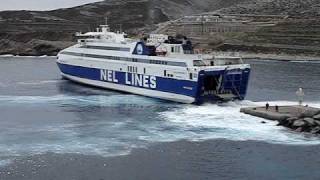 Aeolos Kenteris II arrives at Folegandros port [upl. by Bronk]