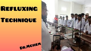 Refluxing technique DrMchem organic reflux universityofsindh [upl. by Clerissa]