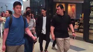 Song Joong Ki amp Song Hye Kyo Departed Chengdu Airport [upl. by Annoya]