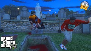 GTA 5  DONT Jump Into The SCARY HAUNTED GRAVE at 3AM secret [upl. by Braden]