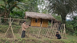 The homeless boy and the poor girl cut down trees to make a bean gardenHomless boy [upl. by Os]