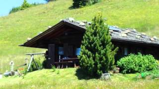 Schöne Almhütte auf der Seiser Alm in Südtirol [upl. by Jamel289]