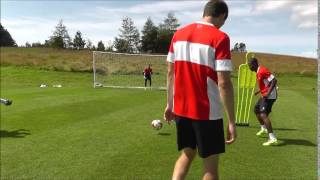 TRAINING Finishing Masterclass with the Leyton Orient strikers [upl. by Atalayah]