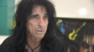 Interview with Alice Cooper on late musician Glen Campbell [upl. by Berkow]