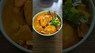 Chicken massaman curry thailand food foodie thaifood dinner curry massamancurry [upl. by Aimac811]