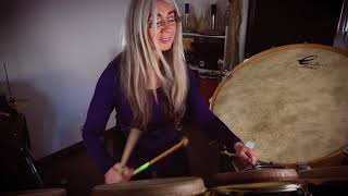 Evelyn Glennie improvisation on Drums [upl. by Laure]