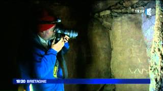 Des peintures du néolithique découvertes dans un cairn France 3 Bretagne [upl. by Vinna]