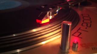 Gemini PT2000 HighTorque DirectDrive Turntable [upl. by Sheehan778]