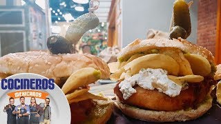 Receta Hamburgesa de pescado rellena de tártara y guacamole  Cocineros Mexicanos [upl. by Janette]