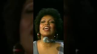 Roberta Flack  Killing Me Softly With His Song 1973 [upl. by Emoraj]