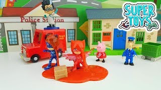 PEPPA PIG IL POSTINO PAT SUPER PIGIAMINI  Romeo ruba un pacco a Pat e ricopre i Pj Masks di slime [upl. by Fredrick]