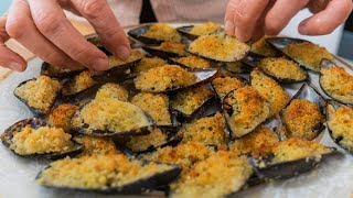 COZZE GRATINATE AL FORNO FACILI E VELOCI [upl. by Arimak702]