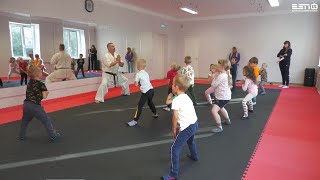 Sillamäe lasteaia Rukkilill lapsed tegid tutvust karate trenniga [upl. by Farrel]