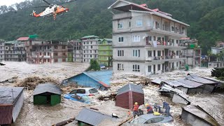 Mass Evacuation in Mexico Mountains rivers and houses collapse in Acapulco [upl. by Sixela]