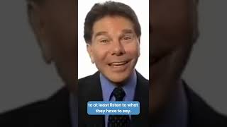 Robert Cialdini explains the 6 principles of persuasion that drive human behavior [upl. by Ike]