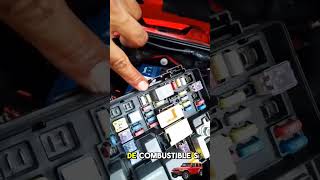 Corte de una Jeep wrangler 2019 a la bomba de gasolina [upl. by Wernsman976]