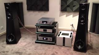 Vitus Audio SS102 CH Precision Finite Elemente YG Acoustics Sonja 12 at Absolute Hi End [upl. by Kinney]