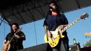 The Breeders I Just Wanna Get Along LIVE at McCarren Park [upl. by Tsirc26]