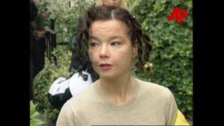 Björk statement to the press about her stalker London September 18 1996 [upl. by Reeves]