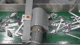 Spoon automatic polishing machine [upl. by Ylevol]