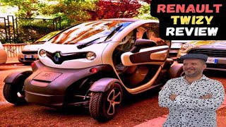 2024 Renault Twizy Review in 2 minutes in Traffic  Super alien like design micro ecar [upl. by Yrekaz]