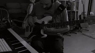 quotMajor Tomquot bass jam featuring Ditto looper and HotHand3 [upl. by Kenwrick]