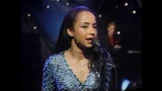 Sade on Arsenio Hall  quotNo Ordinary Love amp Pearlsquot [upl. by Pappas]