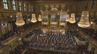 euronews musica  El Concierto de Año Nuevo de la Filarmónica de Viena tradición por partida doble [upl. by Notaes]