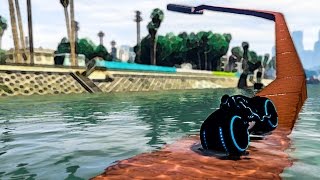 SĂRIM PE RAMPE CU MOTOCICLETA DIN TRON   GTA 5 MODS [upl. by Ariaz890]