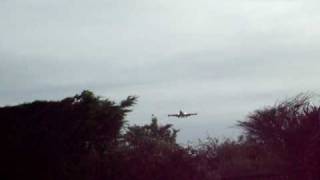 Virgin 747 landing at Gatwick [upl. by Ruffi]