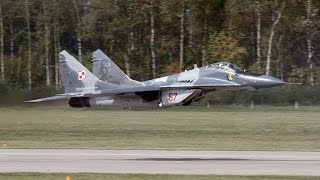 Fulcrum Solo Display Team  MiG29 quot67quot  Polish Air Force  EPMM [upl. by Cordeelia]